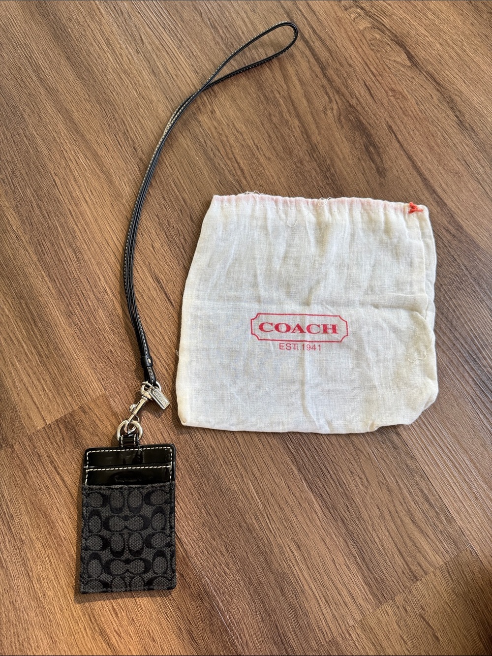 Coach Black Signature Card Holder Lanyard - Picture 6 of 6